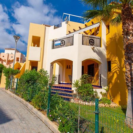 شقة Punta Prima Casa تورّيفيِخا المظهر الخارجي الصورة