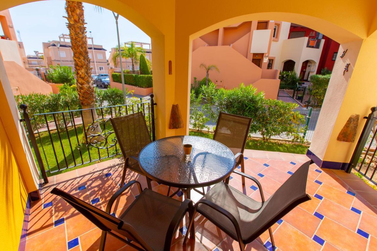 شقة Punta Prima Casa تورّيفيِخا المظهر الخارجي الصورة